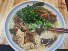 -文山荷鲜居(翠湖店)