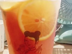 -沪上阿姨·精选茶饮(融创公馆店)