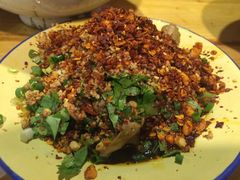 -拈签一笑黄牛肉辣卤串串