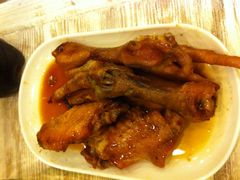 卤鸡翅卤鸡脚-十面欢腾·海鲜面·台式Bistro(长乐路店)