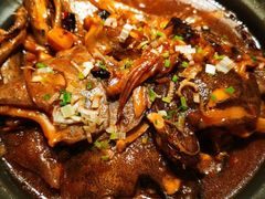 砂锅碟鱼头-吕氏疙瘩汤·新鲁菜(济南万象城店)