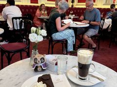 -Cafe Sacher(WIEN)