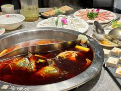 -忘情水鱼头·鲜鱼火锅(滨江中路店)