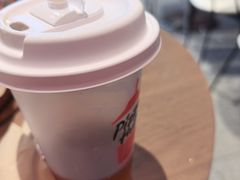 -必胜客(上海华谊新所店)