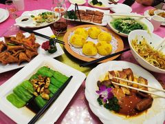-轩记海鲜餐厅·四十五年老字号·经典粤菜(西区彩虹店)