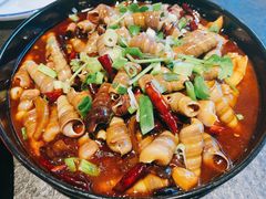 -马路边上·小海鲜烧烤(八一路店)