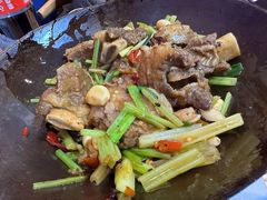 -牛八宝桂林米粉(八里庄店)