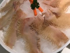 -左庭右院鲜牛肉火锅(浦江欢乐颂店)