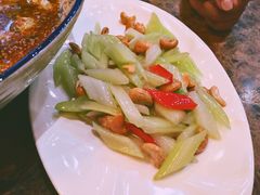 -莲花石酸菜鱼(海滨东路店)