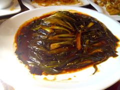 葱烤河唧鱼-小城故事·地道宁波味(月湖盛园店)