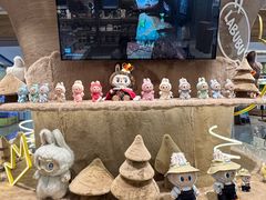 -泡泡玛特POPMART(国金街店)