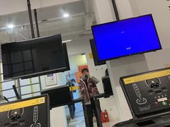 -发条鸭无人健身房(浦东北艾路店)