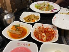 -木槿花韩式炭烤·熟成肉工坊(孙文东路店)