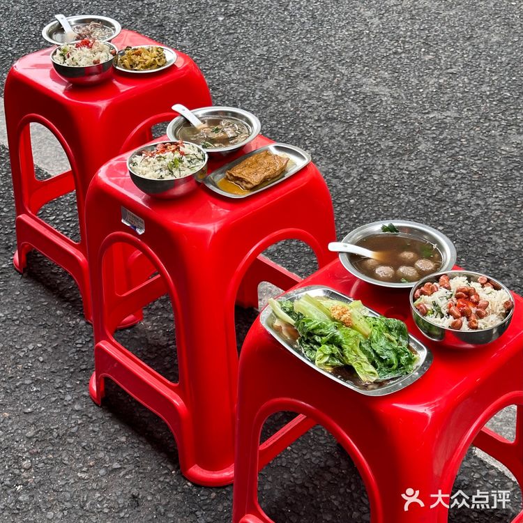 在泉州!不会要轻易怀疑闽南人的牛肉馆…..