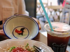 -CowCow其其·牛杂咖啡公司(六运店)