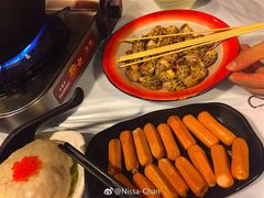 -鲜入围煮花胶鸡海鲜火锅