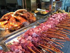 -艾力江和田馕坑烤肉店