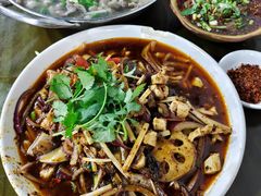 -小杨翘脚牛肉
