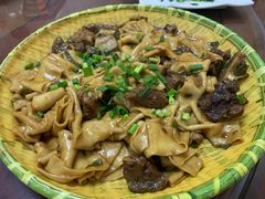 胡羊焖饼-壹阁胡羊焖饼(特色小吃街店)