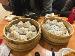 -莱莱小笼·乔艾