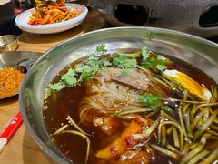 -青瓦餐厅·生鱼片·韩园烤肉(西塔店)