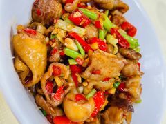 -笨罗卜浏阳菜馆(太平街店)
