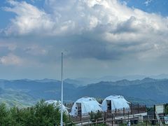 -浙东第一尖雪山欢乐谷