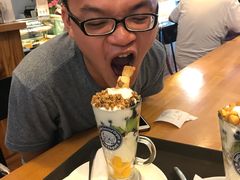 -Blueglass酸奶(华贸购物中心店)