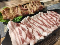 猪五花肉-奉天泥炉烤肉(七星店)