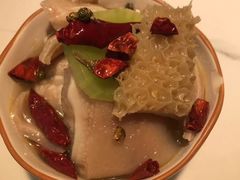 -姜君·千岛湖鱼头馆(浦东大道店)
