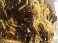 -桃园中华料理炸酱面(燕儿岛路店)