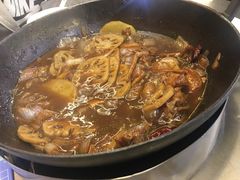 -胡须佬鸡煲四季火锅店(石厦西村直营店)