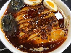 -何老二卤汁凉粉