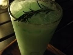 -喜洲吧·江畔老船厂·庭院餐厅(喜临院店)