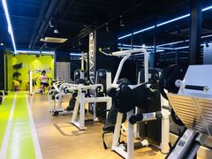 -Liking Fit24小时智能健身(金汇路韩国街店)