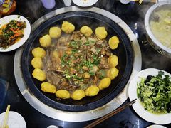 -山妹子铁锅炖