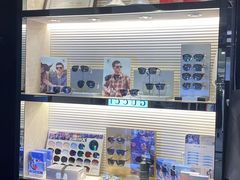 -博士眼镜(青岛城阳万象汇店)