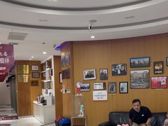 -雅悦齿科(顾村公园店)