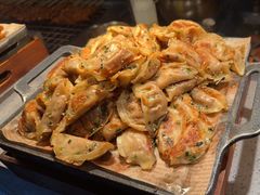 -芝小官毛肚火锅海鲜自助(苏州吴江区万宝店)