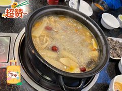 -蘑统田下·野生菌火锅