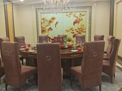 -亚丁湾海鲜大酒店(万泉嘉苑店)