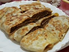 -溢心园香河肉饼总店