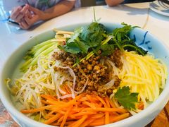 春红樱桃大拌菜-红樱桃·欢乐餐厅(太原里店)