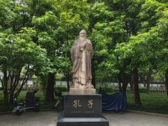 -汇龙潭