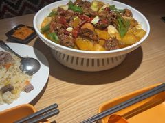 -谷丽麦馕新疆菜·清真(步步高梅溪新天地店)