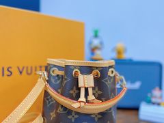 -LV路易威登(德基广场店)