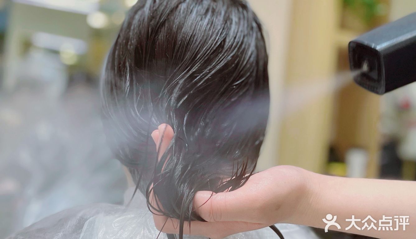 九🈷️开学季，要给自己一个美美的造型[胜利]