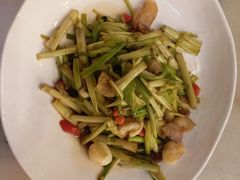 -橘子洲头湘菜馆