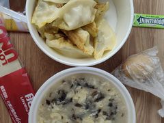 -肥叔锅贴(港澳广场店)
