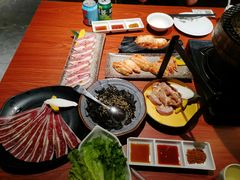 -山之屋炭火烧肉·生啤畅饮(大朗万科中央公园店)